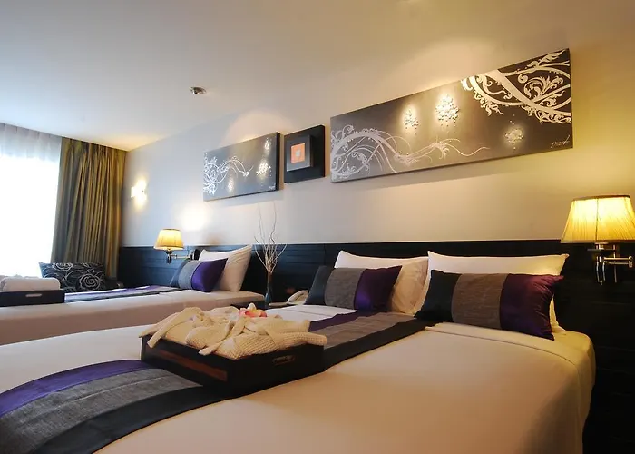 Nouvo Hotel 4*