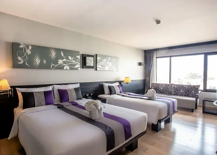 Nouvo Hotel 4*