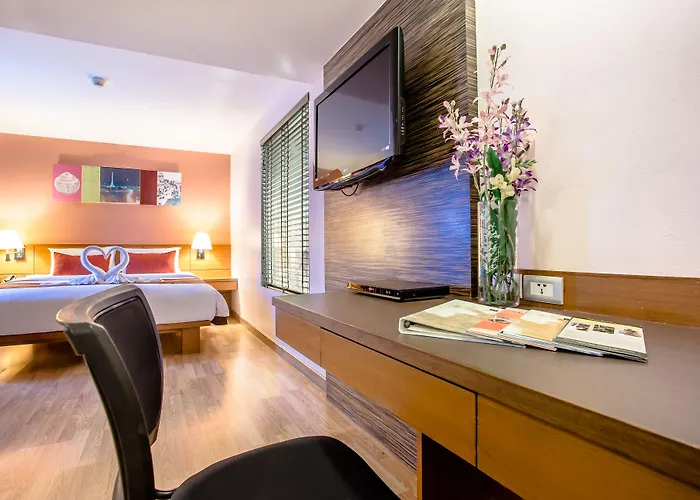Nouvo Hotel 4*
