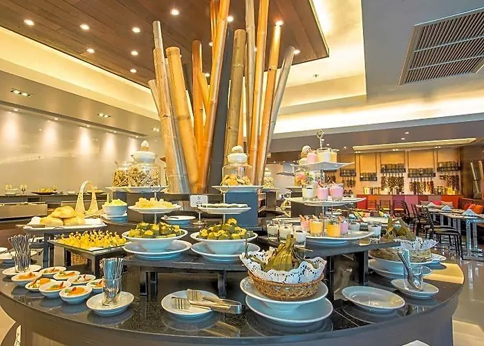 Nouvo Hotel 4*